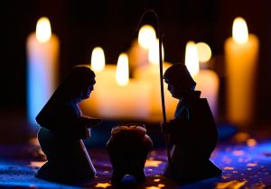 Adventsfenster mit Krippenspiel in Seibersbach